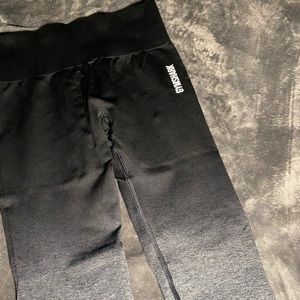 Workout pants